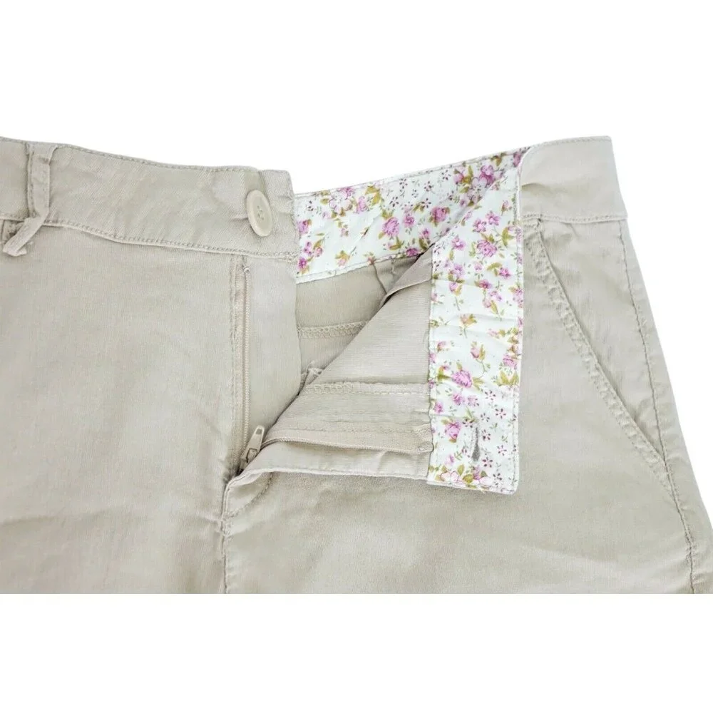Dollhouse Shorts‎ Women Size 9 Tan Crochet Lace Trim Mid Rise Casual Stretch
